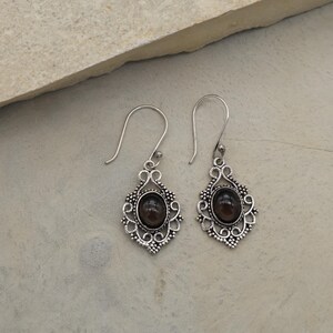 Brass Vintage Dangle Earrings – Black Stone Boho Jewelry