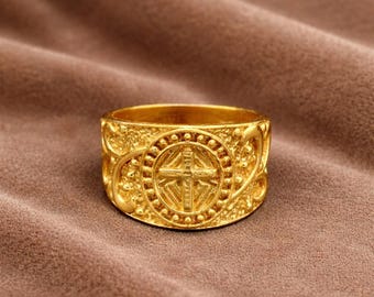 Gouden kruiszegelring, christelijke ring voor mannen, religieuze sieraden, vintage stijl brede bandring, katholieke geloofsring, statement ring cadeau