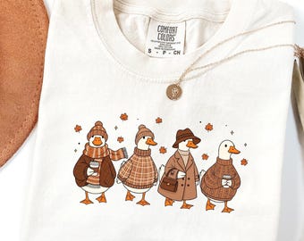 Fall Goose Comfort Colors T-Shirt: Cozy Autumn Thanksgiving Tee