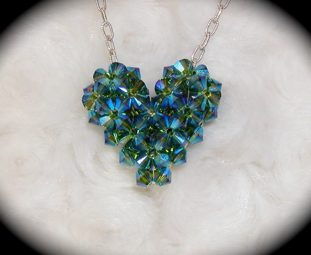 Make a Swarovski Crystal Heart, step-by-step 