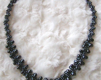 Spiral Teardrop Necklace Tutorial (JDC042NK)