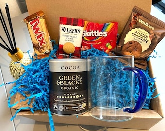 Luxury Hot Chocolate Christmas Gift | Gourmet Treats Letterbox gift | Hot Choc Secret Santa | Hug in a box hamper