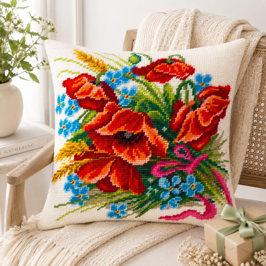 Heirloom Needlepoint Collection クッション Cross Stitch Kit Pillow DIY 