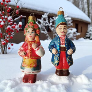 Cossack, Ukrainian Traditional couple, Glass Christmas ornaments, Ukrainian wedding gift, Hand-painted, Set of 2.