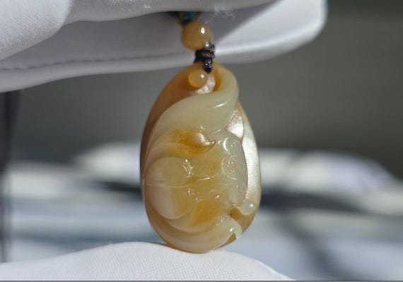 Certified Natural Sugar-White Jade Lotus Pendant | Hand-Carved Jade Jewelry | 天然糖白玉手工雕刻莲花吊坠