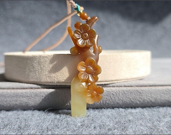 Certified Natural Yellow and Sugar Nephrite Jade Plum Blossom Pendant, Hand Carved, 天然糖黄玉手工雕刻一杈梅花吊坠