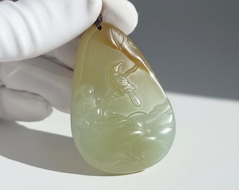 Certified Natural Warm White with Brown Sugar Nephrite Jade — Hand-Carved Bird & Lotus Pendant | 天然暖白带糖玉石·手工雕刻荷花小鸟吊坠