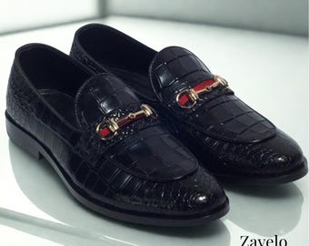 Handgemaakte zwarte leren horsebit loafers met textuur | Instappers voor heren