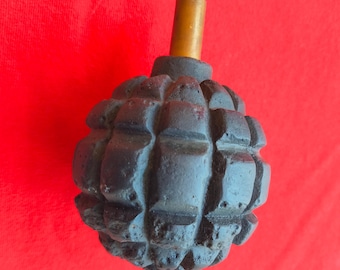 Réplica de la granada alemana Kugel Modelo 1913 de la Primera Guerra Mundial