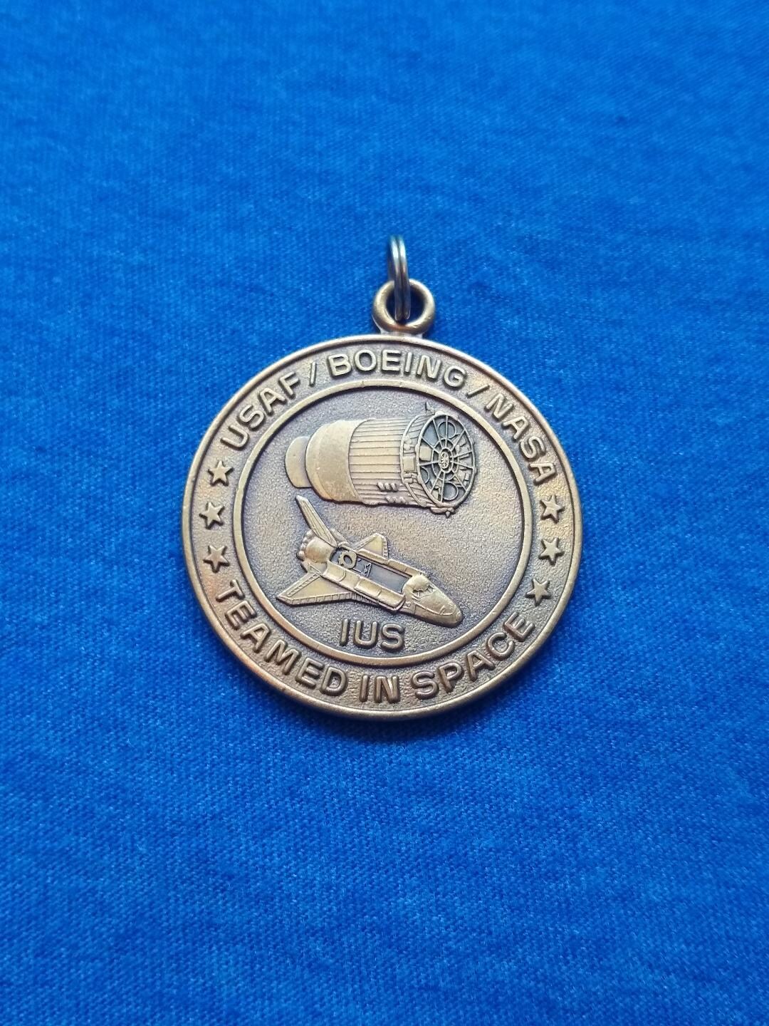 Bronze NASA Space Team Medallion Pendant – U.S. Air Force Boeing, 1982 ...