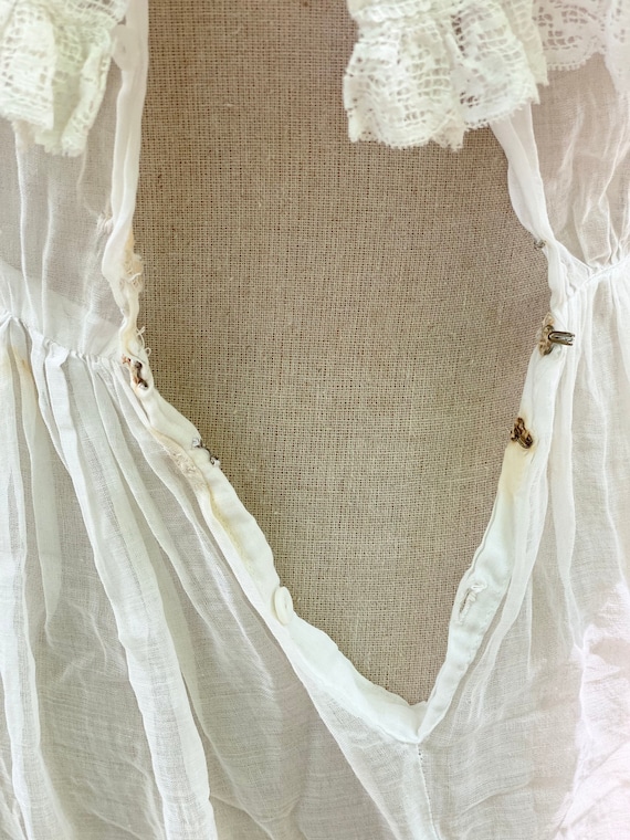 Antique Edwardian White Work Lace Tea Gown: Exquisite Detail View 5