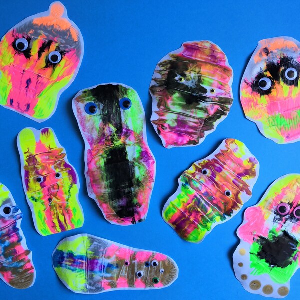 Pack of 9 cute googly eyed neon stickers