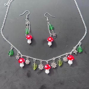 Amanita Mushroom Fairyring Necklace + Earring combo