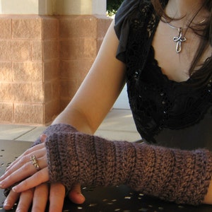 MOTIF AU CROCHET,mitaines au crochet,manchettes au crochet,modèle au crochet,dk,femme,adolescents,facile à crocheter,débutant,cadeau pour elle