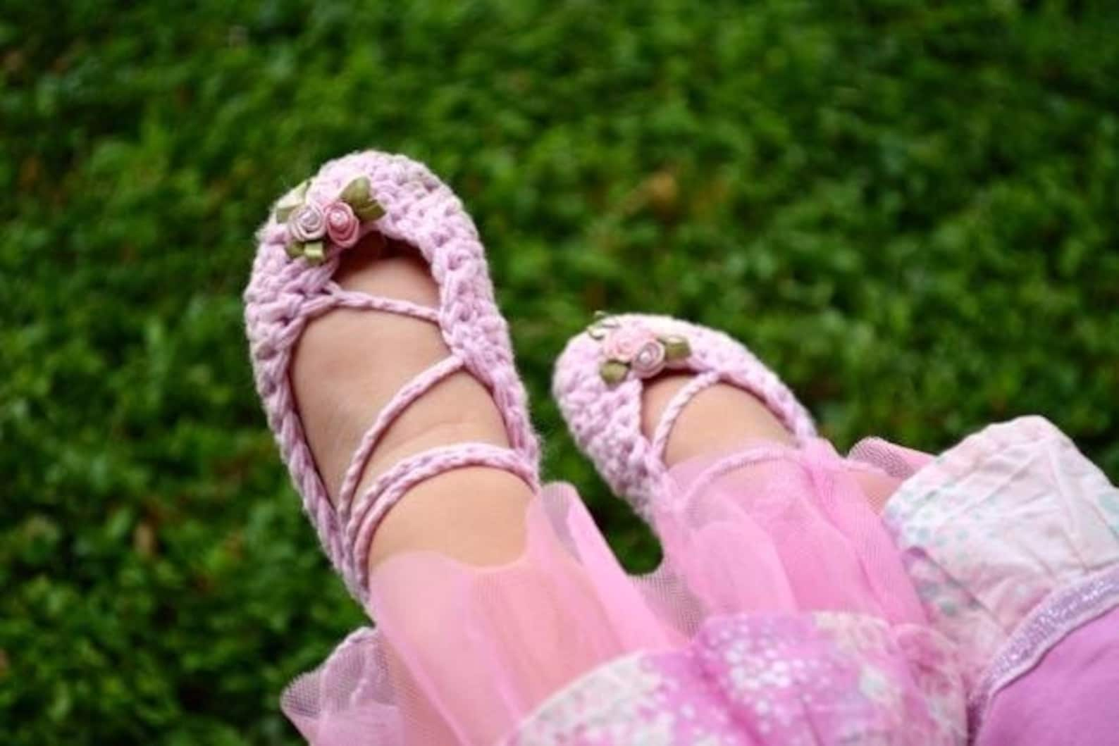 crochet pattern,crochet lace headband,ballet slippers,crochet booties,gift set,baby girls,toddler,pink,spring,ballet flats with