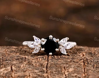 Anillo de compromiso de ónix negro de corte redondo, anillo de promesa minimalista, anillo sencillo de ónix negro, anillo de bodas, anillo solitario, regalo para ella