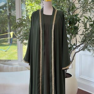 Green Two Piece Luxe Elegant Detail Abaya