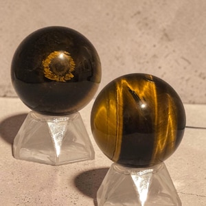 Esfera pulida de ojo de tigre, regalo decorativo natural para el bienestar de los chakras