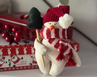 Muñeco de nieve de peluche hecho a mano: Peluche personalizado, decoración para el árbol de Navidad
