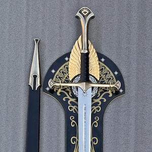 Aragorn's Anduril Sword Replica – Hand-Forged Stainless Steel With Scabbard and Wall Mount