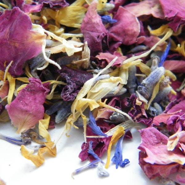 Confetti petal mix - Cornflower Mix with marigold - cornflower petals with dried roses, lavender and marigold petals - one litre