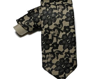 Taupe Linen Necktie with Black Floral Lace – Elegant and Sophisticated