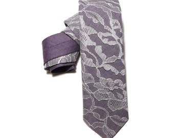 Purple haze linen and off white lace necktie