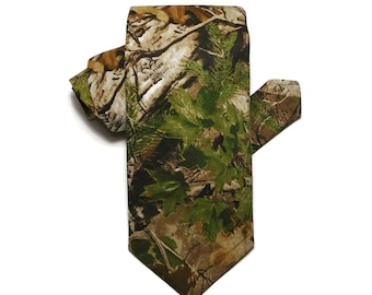 Realtree Xtra green camouflage necktie with pocket square option