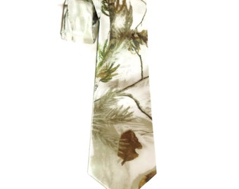 Realtree snow camouflage mens necktie for adults