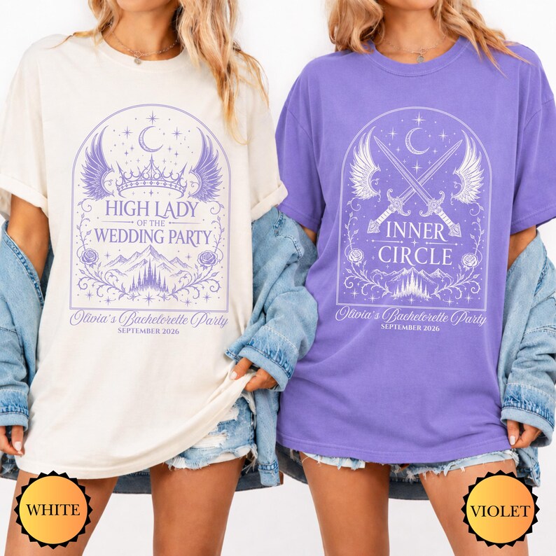 Puede incluir: Una camiseta blanca con un gr&aacute;fico morado que muestra una corona, alas, monta&ntilde;as y el texto 'HIGH LADY OF THE WEDDING PARTY' y 'Olivia's Bachelorette Party SEPTEMBER 2026' y una camiseta violeta con espadas cruzadas y 'INNER CIRCLE'.