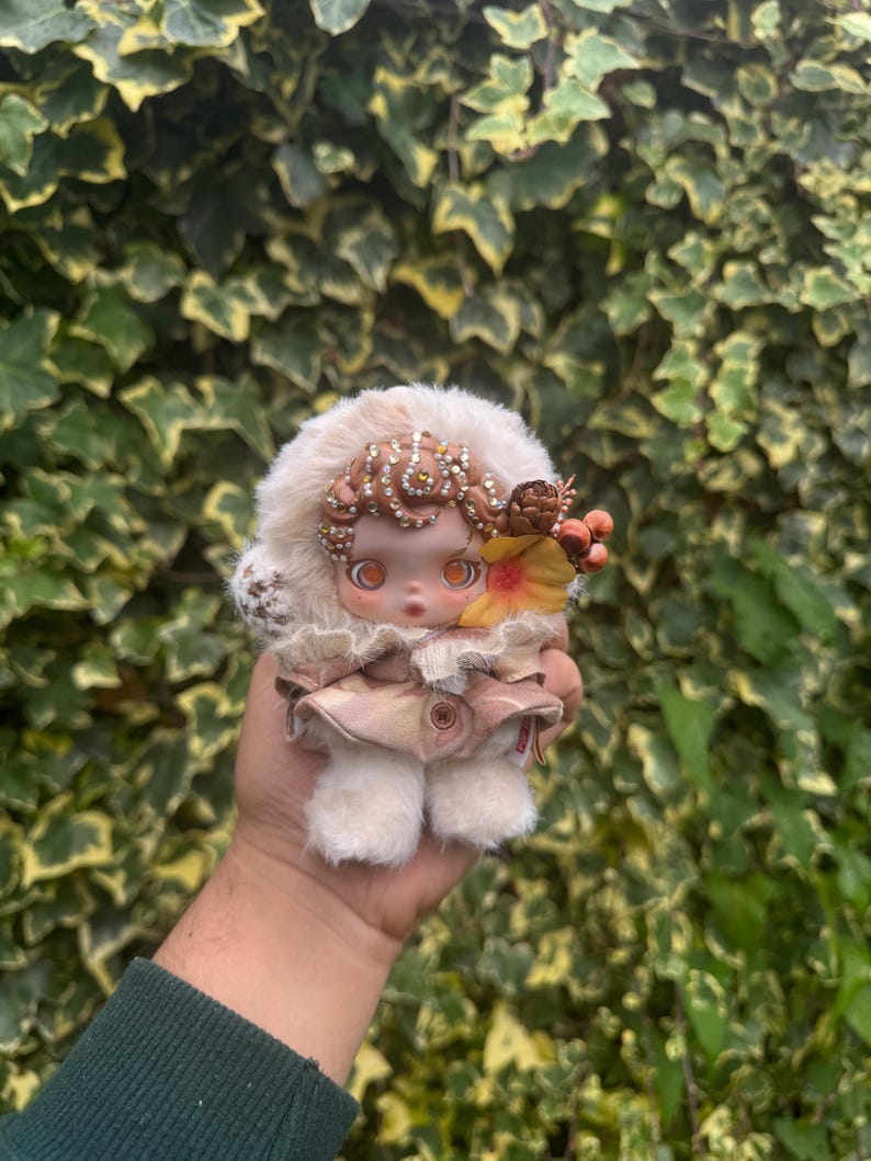 Skullpanda l'impressionnisme - Amber : Achat occasion | Peluches Popmart Vert Autre Neuf, sans étiquette