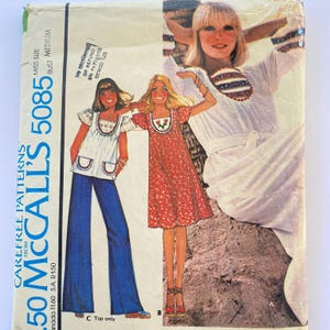 McCall&#39;s 5085 Sewing Pattern, Misses&#39; Dress or Top with Maternity Fit, 1970s, Size Medium (14 - 16)