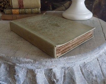 Cranford by Elizabeth Gaskell. Rare 1904 edition. C.E. Brock Illustrations. Antique Book. Fine Binding.