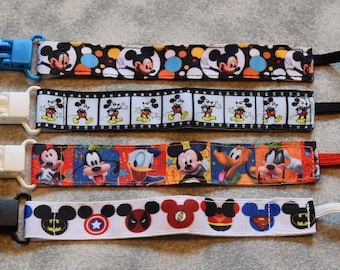 Nuk clips/pacifier clips/binki clip/soothie/infant pacifier clips M2 Mice Bubbles Movie Strip Super Hero
