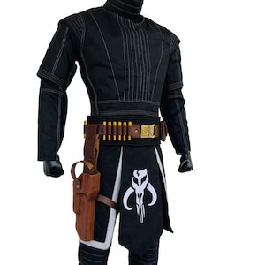 Mandalorian Costume Star Wars Cosplay | Bounty Hunter Outfit for Men | Mythosaur Skull Suit with Belt & Holster