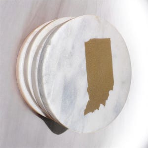 Posavasos de mármol de Indiana / Juego de decoración para el hogar con silueta dorada del estado
