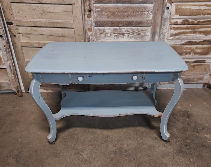 1860,S ONE DRAWER TABLE # 186685 Shipping is not a 1.00 Shipping is not free please contact us before purchase Thanks