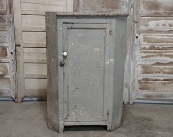 1840,S CORNER CUPBOARD # 185222 Shipping is not free please conatct us before purchase Thanks