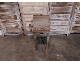 Early Possibly Shaker Butter Churn # 187327 Shipping is not a 1.00 Shipping is not free please contact us before purchase Thanks