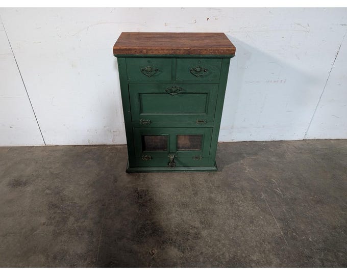 UNIQUE 1840,S CABINET # 197595 Shipping is not a 1.00 Shipping is not free please contact us before purchase Thanks