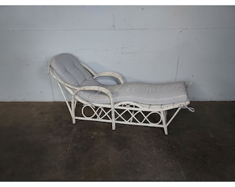 1920,s Split Reed Chaise # 192751 Shipping is not a 1.00 Shipping is not free please contact us before purchase Thanks