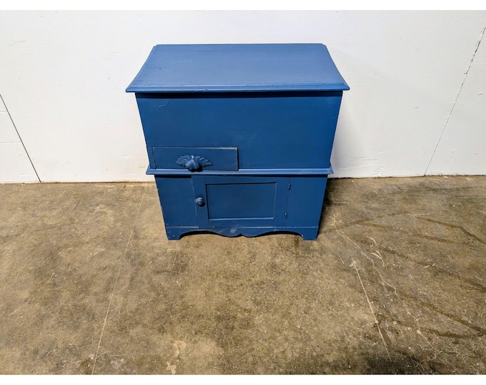 Mid 1800,s Repainted Dry Sink # 199634 Shipping is not a 1.00 Shipping is not free please contact us before purchase Thanks