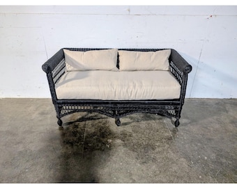 ELEGANT 1900,S WICKER SETTEE # 198096 Shipping is not a 1.00 Shipping is not free please contact us before purchase Thanks