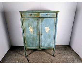 1940,S METAL ARMORIE # 197685 Shipping is not a 1.00 Shipping is not free please contact us before purchase Thanks