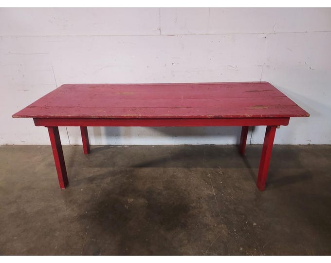 1920,s Farm Table # 195631 Shipping is not a 1.00 Shipping is not free please contact us before purchase Thanks