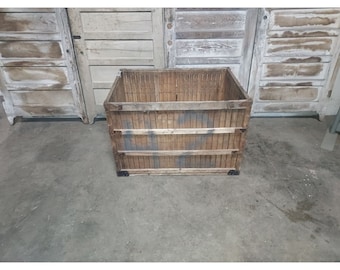 1940s FACTORY BASKET # 186344 Shipping is not a 1.00 Shipping is not free please contact us before purchase Thanks