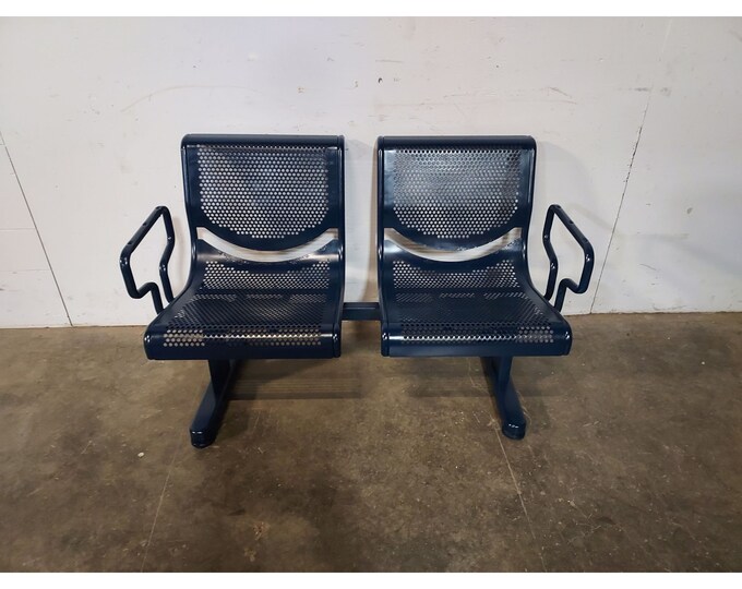 Vintage Two Seater Iron Bench # 194527 Shipping is not a 1.00 Shipping is not free please contact us before purchase Thanks