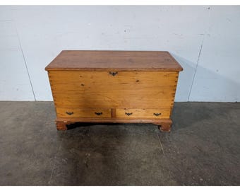 1840,s Pine Trunk With Bracket Feet # 196714 Shipping is not a 1.00 Shipping is not free please contact us before purchase Thanks