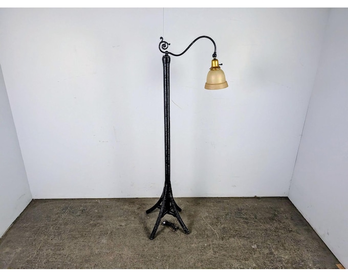 1930,S WICKER FLOOR LAMP # 197560 Shipping is not a 1.00 Shipping is not free please contact us before purchase Thanks