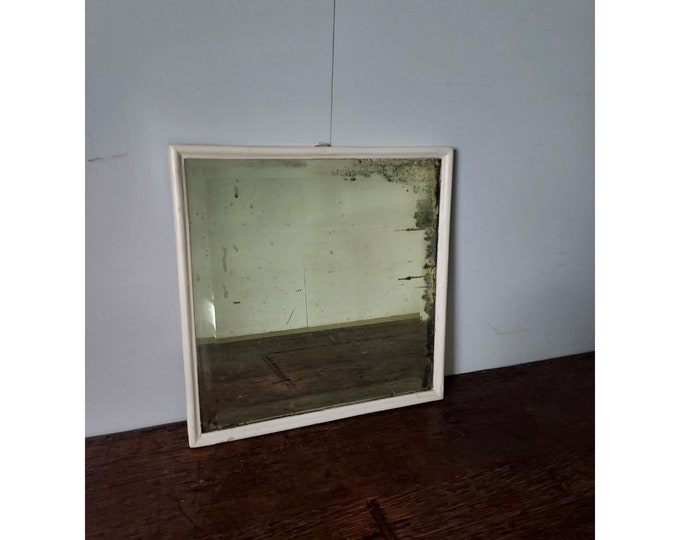 Nice Old Primitive Mirror # 193605 Shipping is not free please conatct us before purchase Thanks